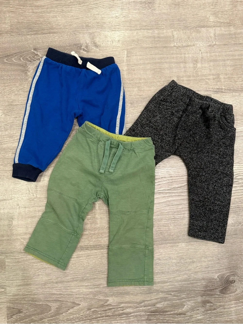 Lot of Baby/Toddler Sweatpants and T Shirts Size 18-24 Months